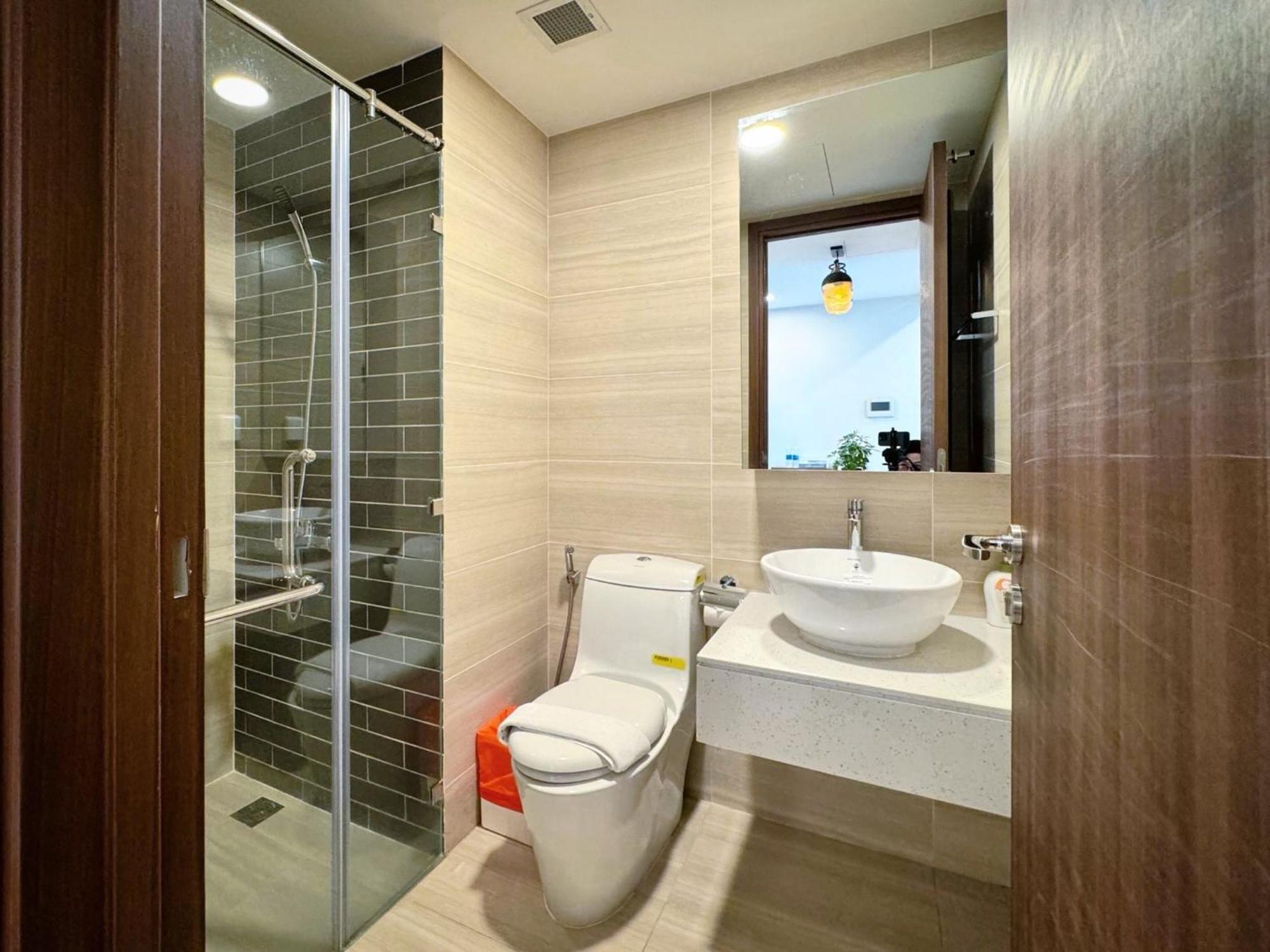 Yu Stay Lux And Cozy 2Bedrs In Soho Residence Near Bui Vien Walking Street Ho Chi Minh-Byen Eksteriør billede